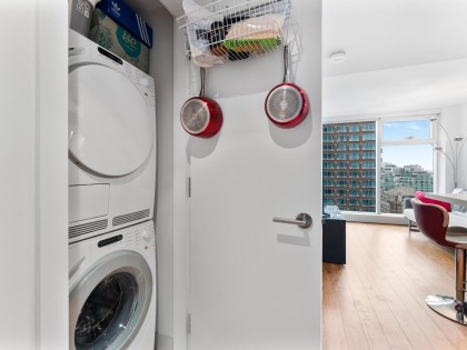 Photo 16 at 2011 - 777 Richards Street, Downtown VW, Vancouver West