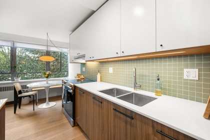 Photo 12 at 320 - 1445 Marpole Avenue, Fairview VW, Vancouver West