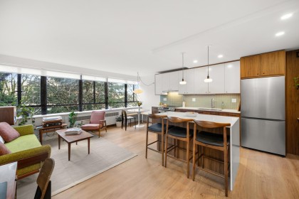 Photo 1 at 320 - 1445 Marpole Avenue, Fairview VW, Vancouver West