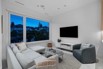 Photo 14 at 1236 Duchess Avenue, Ambleside, West Vancouver