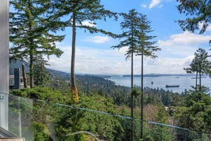 Photo 19 at 4 - 5110 Alderfeild Place, Upper Caulfeild, West Vancouver