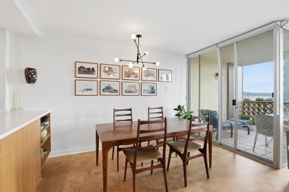 Photo 5 at 102 - 2135 Argyle Avenue, Dundarave, West Vancouver