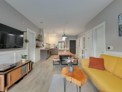 Photo 4 at 106 - 625 E 3rd Street, Lower Lonsdale, North Vancouver