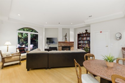 Photo 13 at 2635 Rosebery Avenue, Queens, West Vancouver