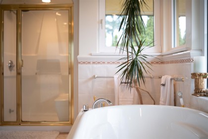 Photo 18 at 2635 Rosebery Avenue, Queens, West Vancouver