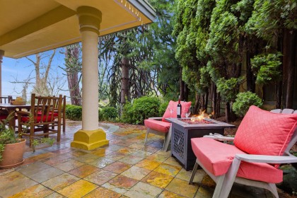Photo 4 at 2635 Rosebery Avenue, Queens, West Vancouver