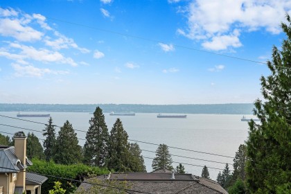 Photo 39 at 2643 Nelson Avenue, Dundarave, West Vancouver