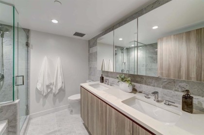 Photo 16 at 208 W 1st Avenue, False Creek, Vancouver West