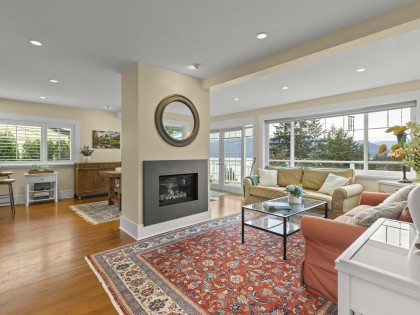 Photo 3 at 6252 Wellington Avenue, Horseshoe Bay WV, West Vancouver