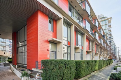 Photo 2 at 62 W 1st Avenue, False Creek, Vancouver West