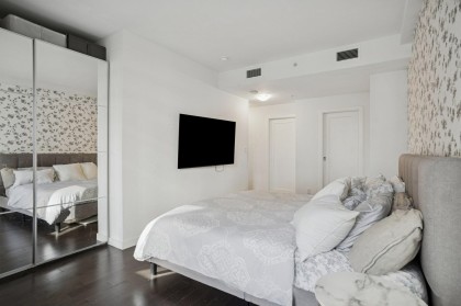 Photo 11 at 62 W 1st Avenue, False Creek, Vancouver West