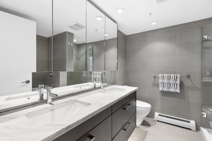 Photo 7 at 156 W 1st Avenue, False Creek, Vancouver West