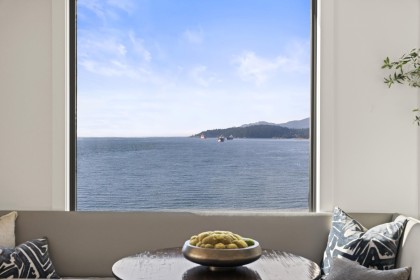 Photo 23 at 11 - 2250 Bellevue Avenue, Dundarave, West Vancouver