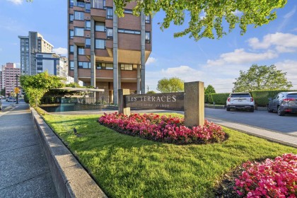 Photo 40 at 11 - 2250 Bellevue Avenue, Dundarave, West Vancouver