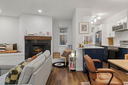 Photo 5 at 103 - 1649 Comox Street, West End VW, Vancouver West