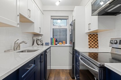 Photo 9 at 103 - 1649 Comox Street, West End VW, Vancouver West