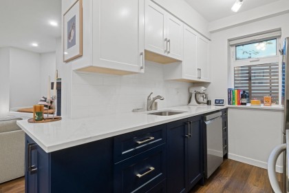 Photo 8 at 103 - 1649 Comox Street, West End VW, Vancouver West