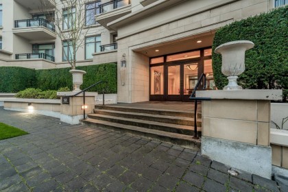 Photo 2 at 401 - 568 Waters Edge Crescent, Park Royal, West Vancouver