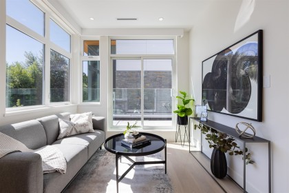 Photo 17 at 592 Arthur Erickson Place, Park Royal, West Vancouver