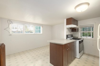 Photo 15 at 236 W 12th Avenue, Mount Pleasant VW, Vancouver West