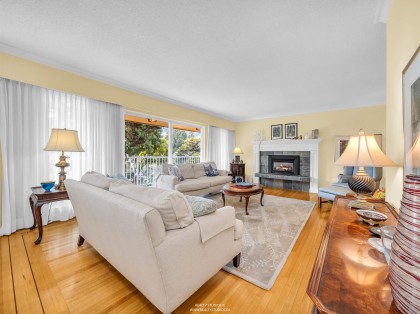 Photo 2 at 1202 Bracknell Crescent, Canyon Heights NV, North Vancouver