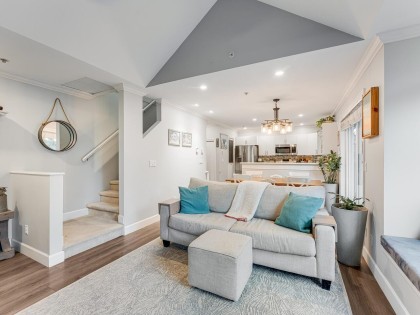 Photo 3 at 18 - 1073 Lynn Valley Road, Lynn Valley, North Vancouver