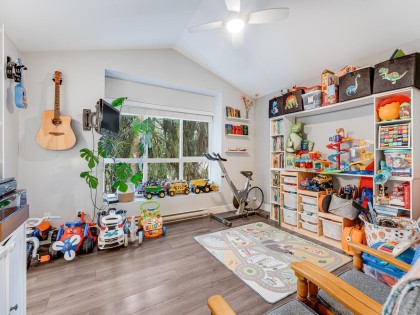 Photo 9 at 18 - 1073 Lynn Valley Road, Lynn Valley, North Vancouver