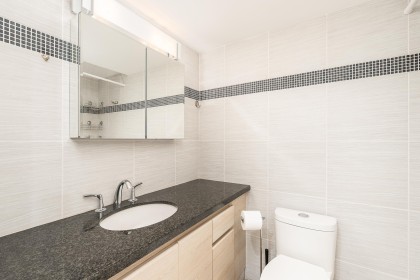 Photo 17 at 201 - 1995 Beach Avenue, West End VW, Vancouver West