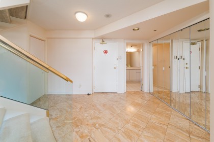 Photo 12 at 804 - 518 W 14th Avenue, Fairview VW, Vancouver West