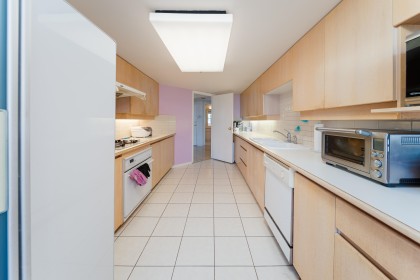 Photo 10 at 804 - 518 W 14th Avenue, Fairview VW, Vancouver West