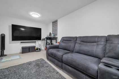 Photo 2 at 7901 Oak Street, Marpole, Vancouver West