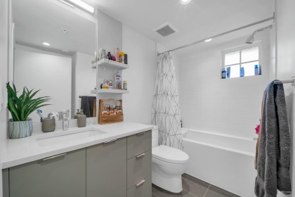 Photo 19 at 7901 Oak Street, Marpole, Vancouver West