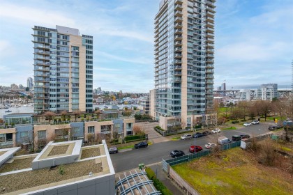 Photo 27 at 706 - 1483 Homer Street, Yaletown, Vancouver West