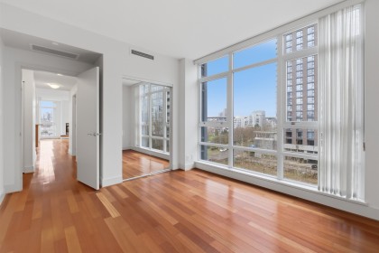 Photo 18 at 706 - 1483 Homer Street, Yaletown, Vancouver West