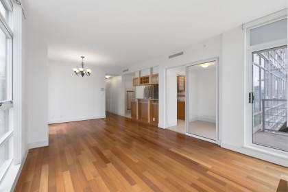 Photo 15 at 706 - 1483 Homer Street, Yaletown, Vancouver West