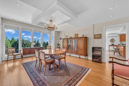 Photo 12 at 574 St. Andrews Place, Glenmore, West Vancouver