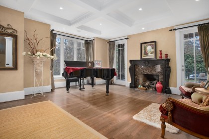 Photo 4 at 2060 Gisby Street, Altamont, West Vancouver