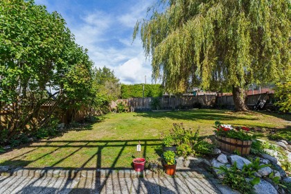 Photo 27 at 430 W Kings Road, Upper Lonsdale, North Vancouver