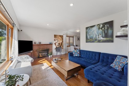 Photo 5 at 430 W Kings Road, Upper Lonsdale, North Vancouver