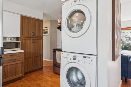 Photo 11 at 430 W Kings Road, Upper Lonsdale, North Vancouver