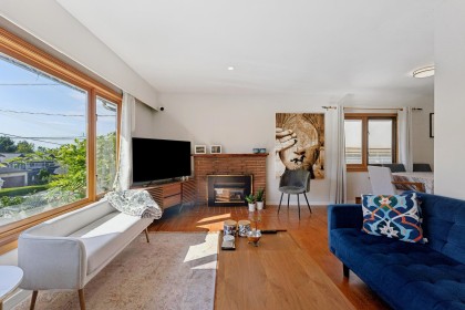 Photo 4 at 430 W Kings Road, Upper Lonsdale, North Vancouver