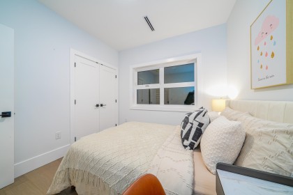 Photo 17 at 2735 W 8th Avenue, Kitsilano, Vancouver West