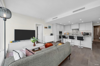 Photo 7 at 1906 - 7433 Cambie Street, South Cambie, Vancouver West