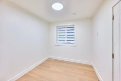 Photo 36 at 806 Montroyal Boulevard, Canyon Heights NV, North Vancouver