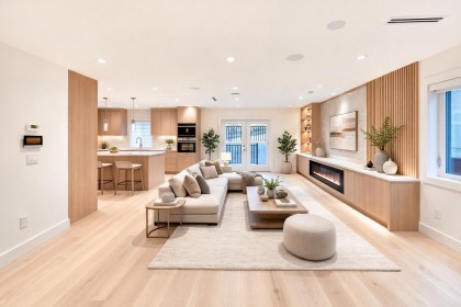 Photo 5 at 806 Montroyal Boulevard, Canyon Heights NV, North Vancouver