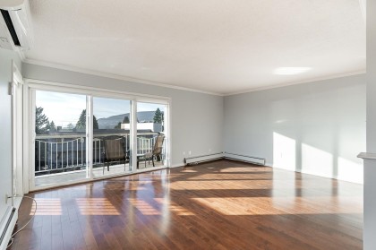 Photo 6 at 318 - 3080 Lonsdale Avenue, Upper Lonsdale, North Vancouver
