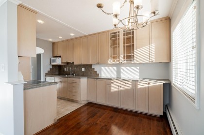 Photo 7 at 318 - 3080 Lonsdale Avenue, Upper Lonsdale, North Vancouver