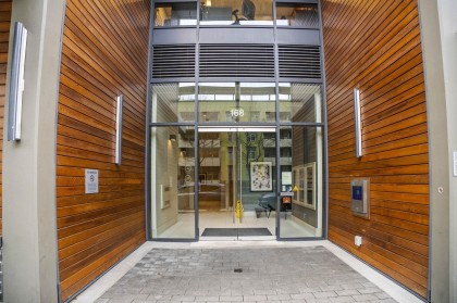 Photo 5 at 1405 - 168 W 1st Avenue, False Creek, Vancouver West