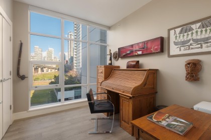 Photo 17 at 805 - 628 Kinghorne Mews, Yaletown, Vancouver West