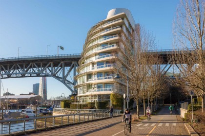 Photo 38 at 805 - 628 Kinghorne Mews, Yaletown, Vancouver West